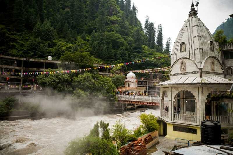 Manikaran gurudwara and hot springs near Kasol