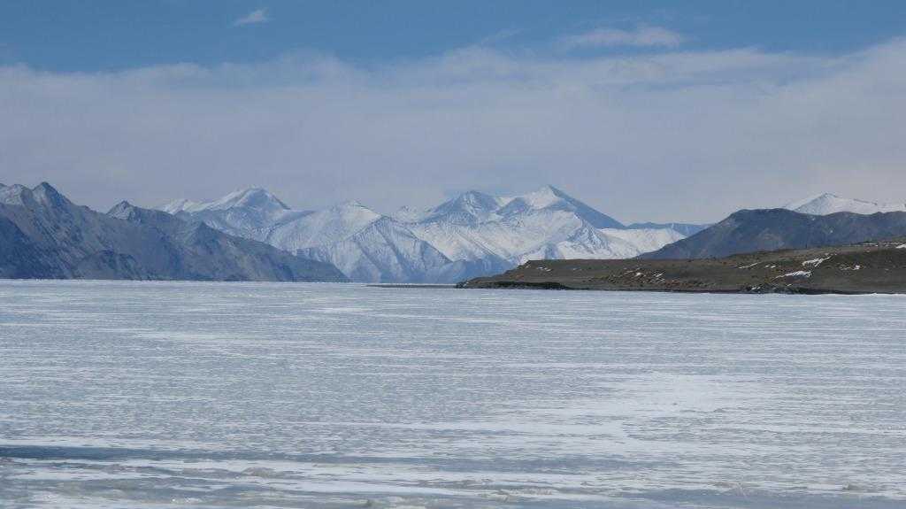 Frozen Pangong Lake, places to visit in Leh Ladakh