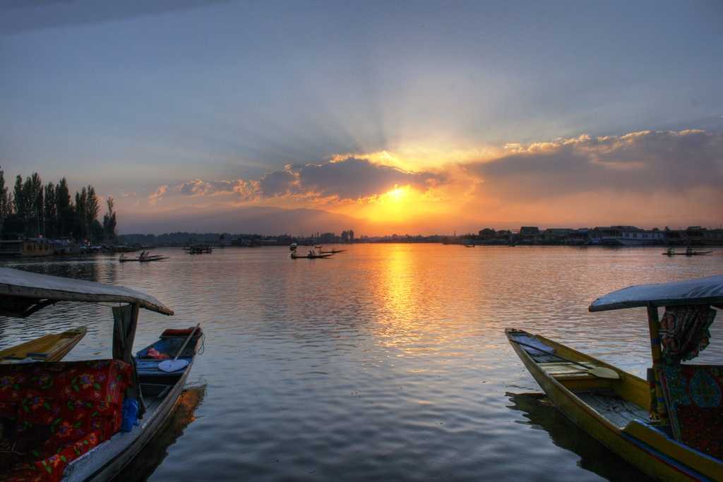 Dal Lake, Kashmir