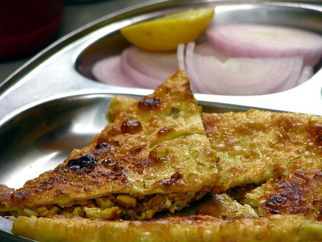 Moghlai Paranthas, Street food of Kolkata