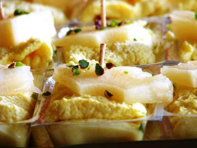 Pineapple Shondesh, desserts in india
