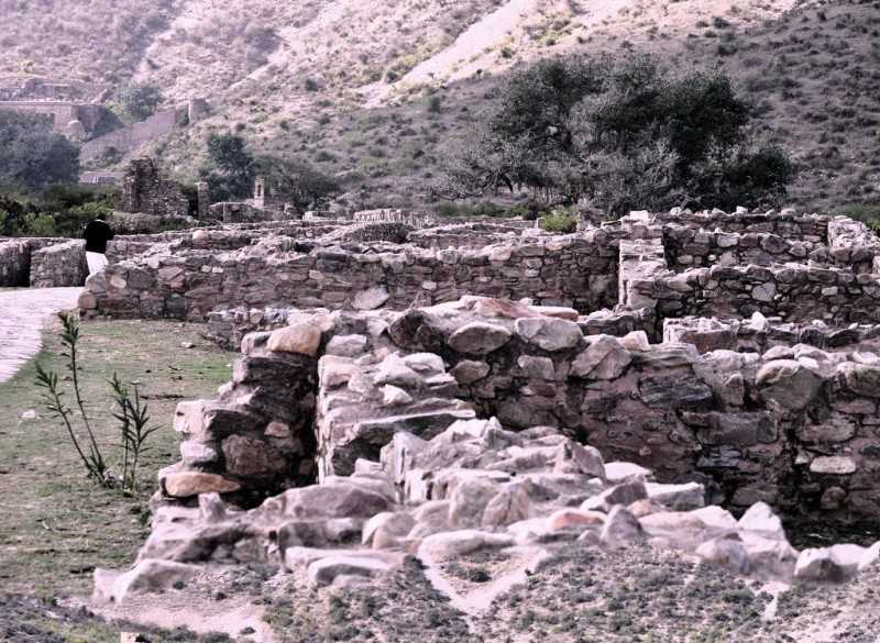 Bhangarh Fort Haunted Stories Most Haunted Fort In India