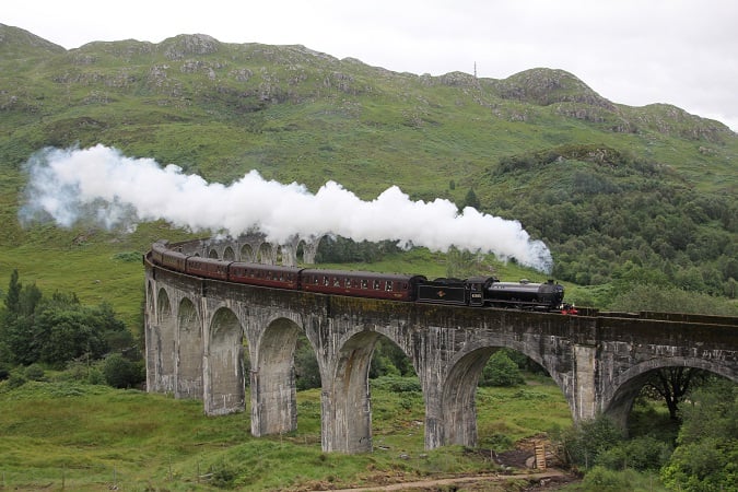 43 Harry Potter Fan Vacation Ideas in the US: Harry Potter-themed