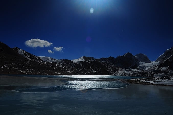 Gurudongmar Lake, North SIkkim _Holidify