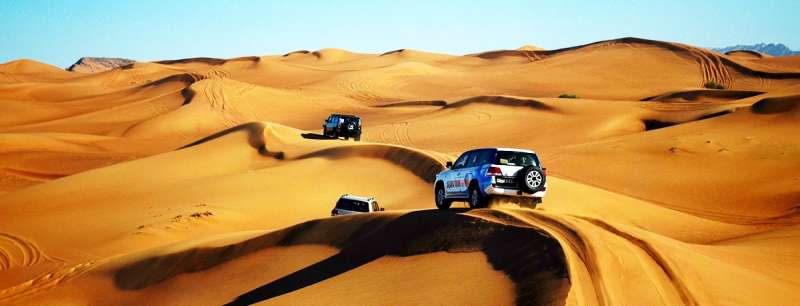 DUNE BASHING in Dubai