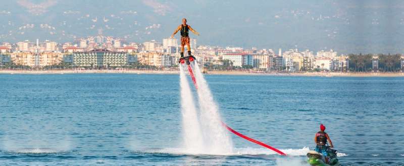 FLYBOARDING in Dubai