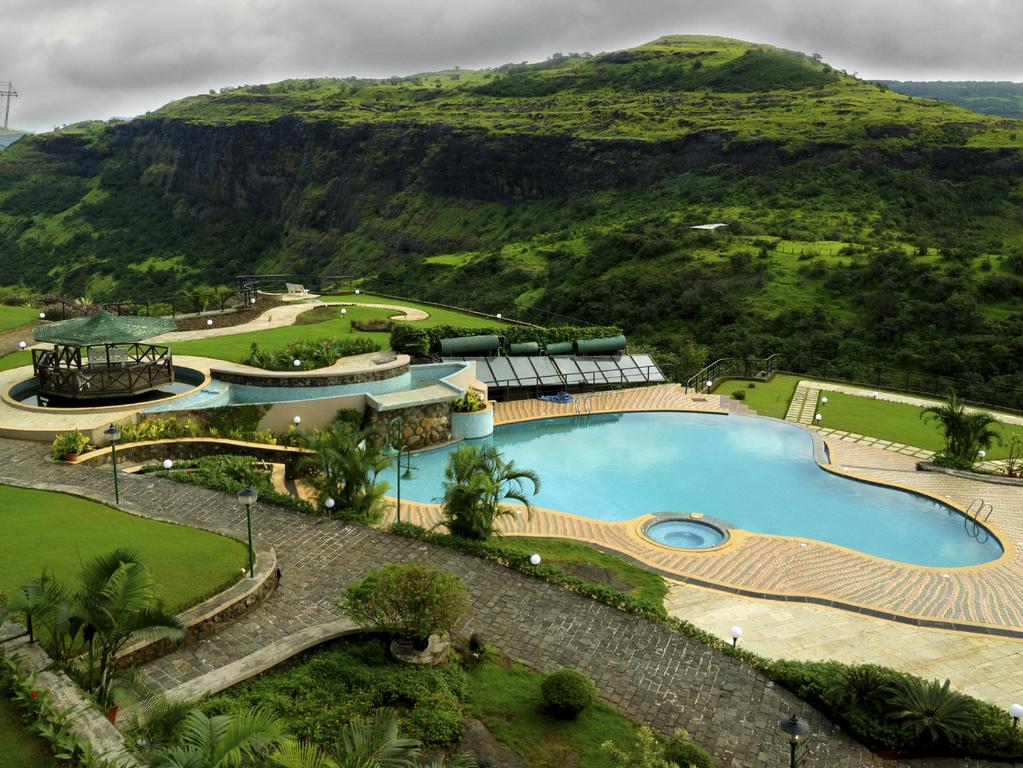 10-beautiful-resorts-near-mumbai-for-a-weekend-break