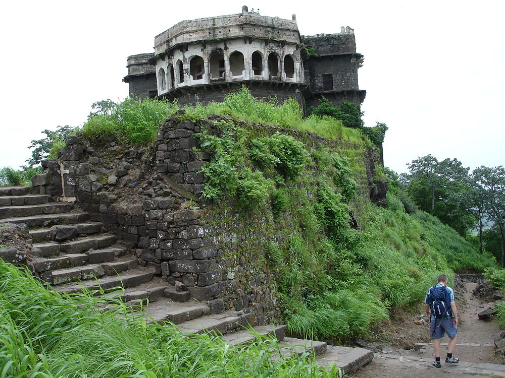 Daulatabad Fort, Aurangabad | Devgiri Fort History, Images