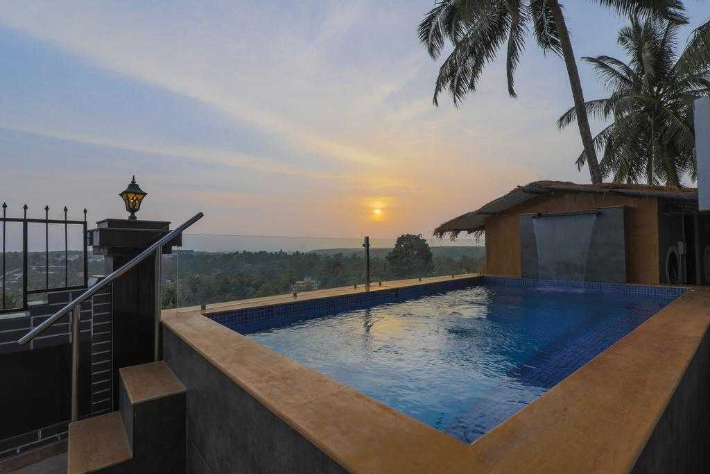 Hill Top Luxury Villa - 3 BHK || Infinity Pool, Goa | Best Deals @Holidify