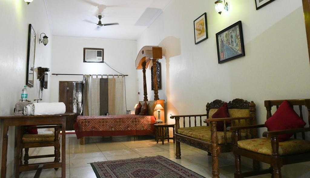 7 Homestays In Varanasi (2022) | Updated Deals, Latest Reviews, Photos