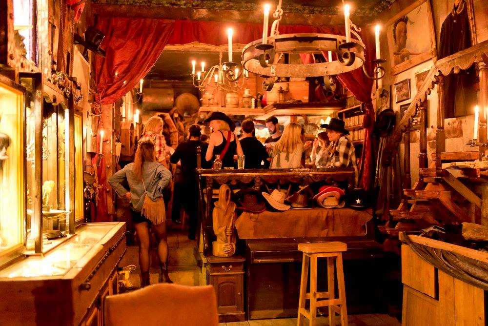 Top 20 Bars in Cape Town For An Incredible Night - Holidify