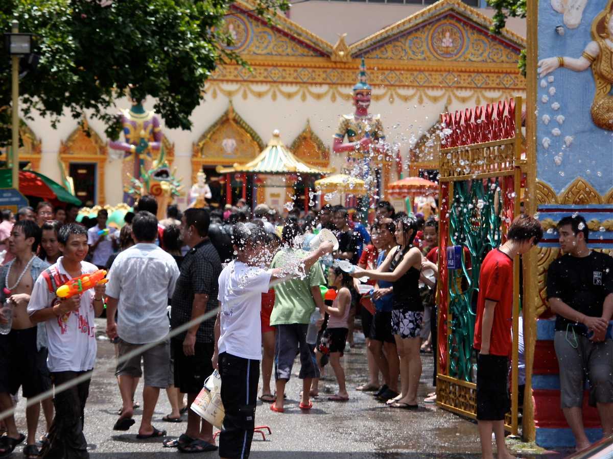 Songkran Festival 2024 Dates, Traditions, Tips Holidify