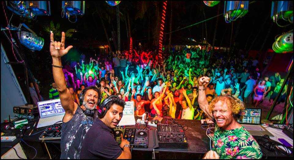 Nightlife in Goa - 18 Nightclubs, Bars, Beach Party in 2023