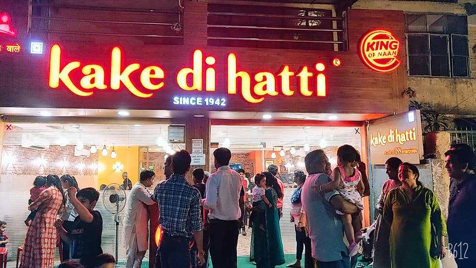 10 Best Dhabas In Delhi To Try The Fabulous Desi Cuisine