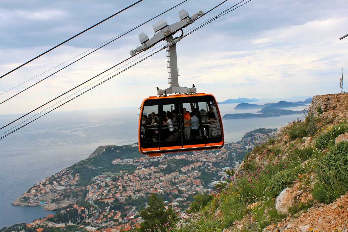 babadag-cable-car-oludeniz-turkey-holidify