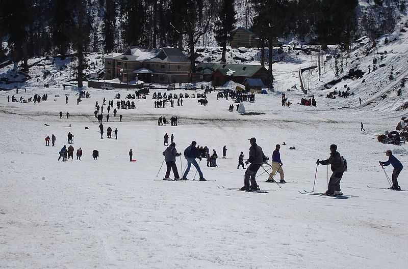 snow places to visit in manali