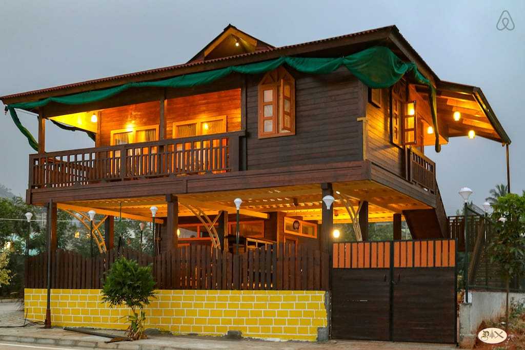Wooden Cottage villa