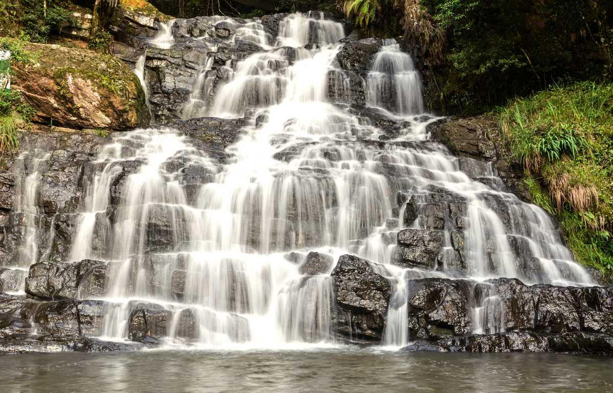 places to visit near elephant falls shillong