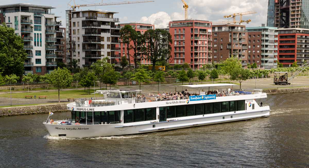 boat cruise frankfurt