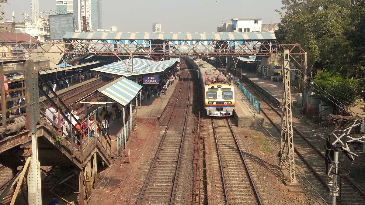 Transport in India: Flights, Trains and Bus Commute in India