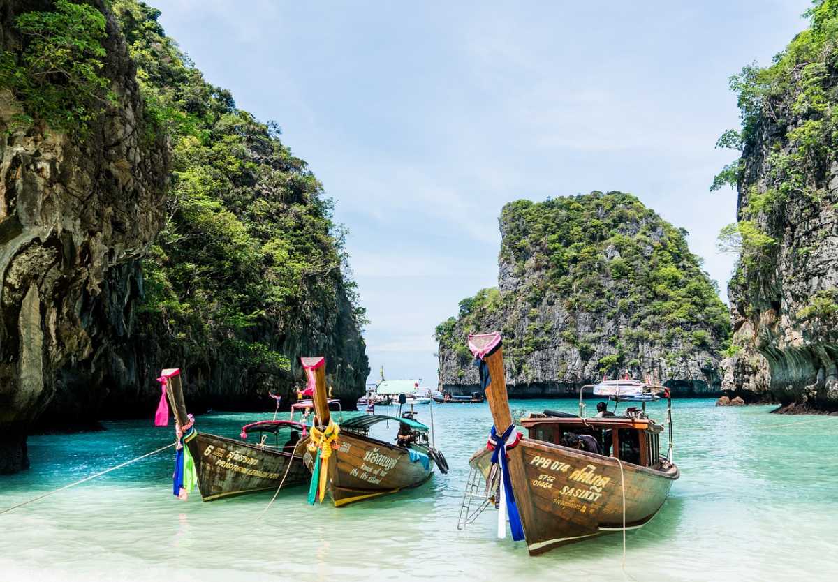 Koh Phi Phi, Islands In Thailand