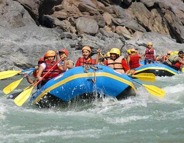 10 Spots For River Rafting Near Bangalore In