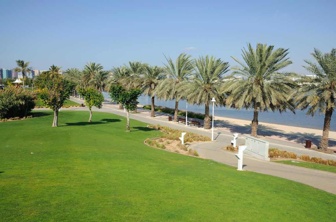 Al Waraqa park