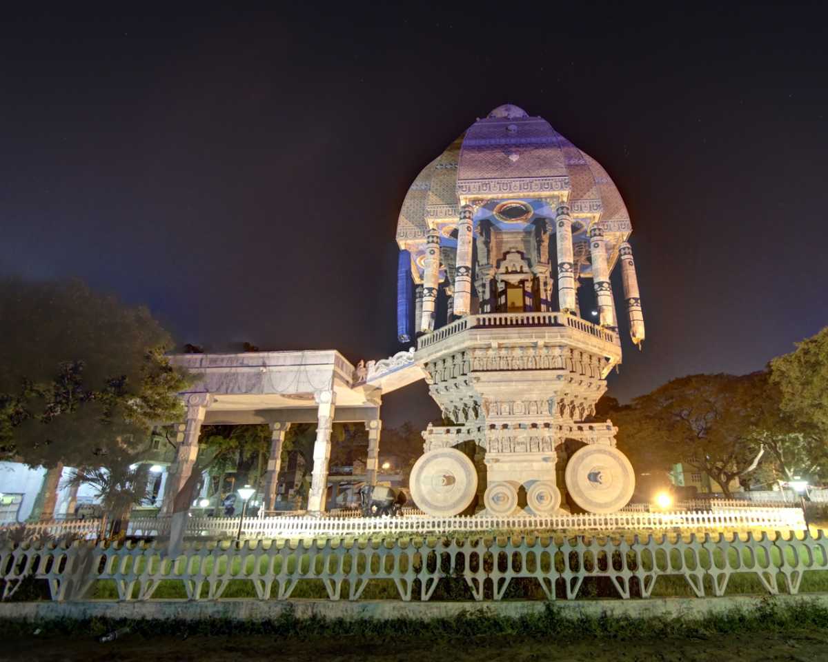 places to visit in chennai during night