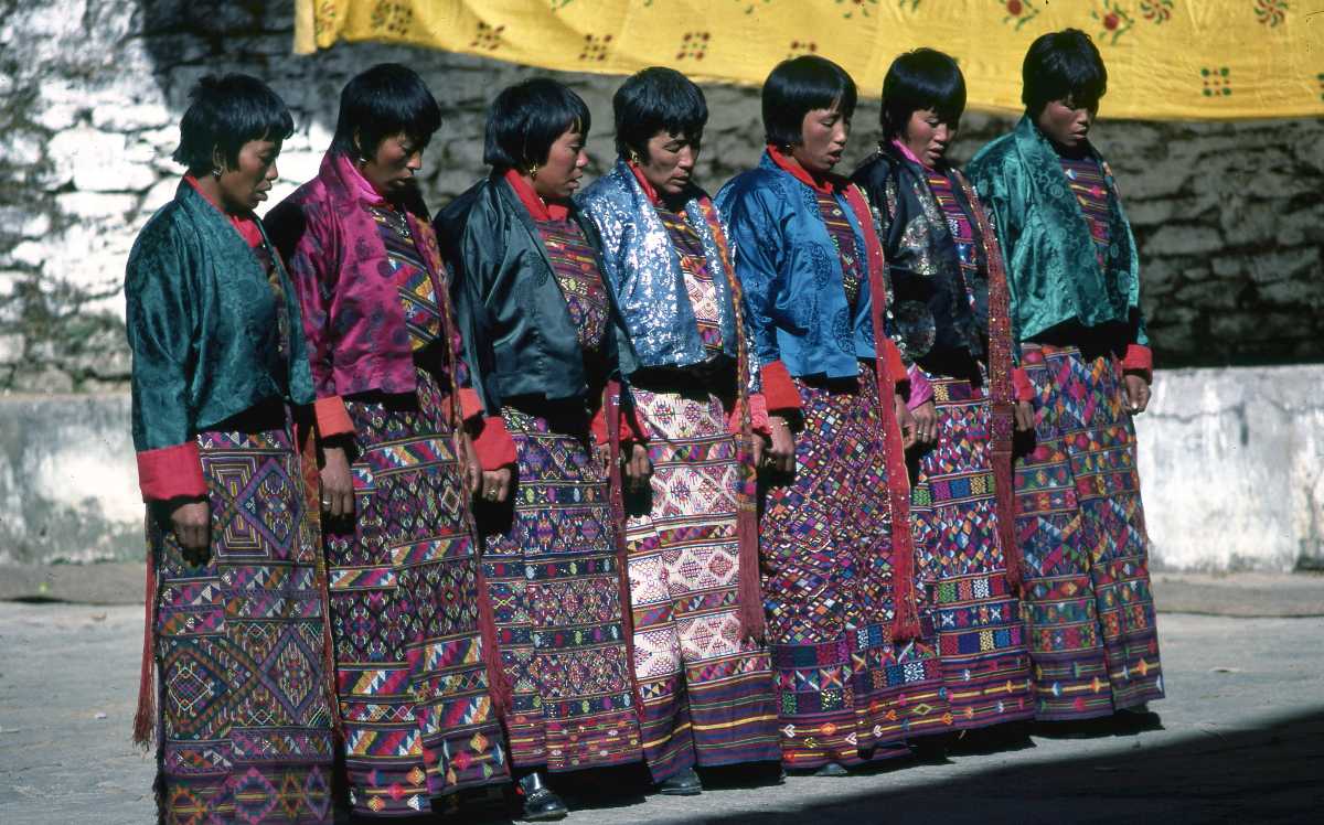 Zhungdra, Dances in Bhutan