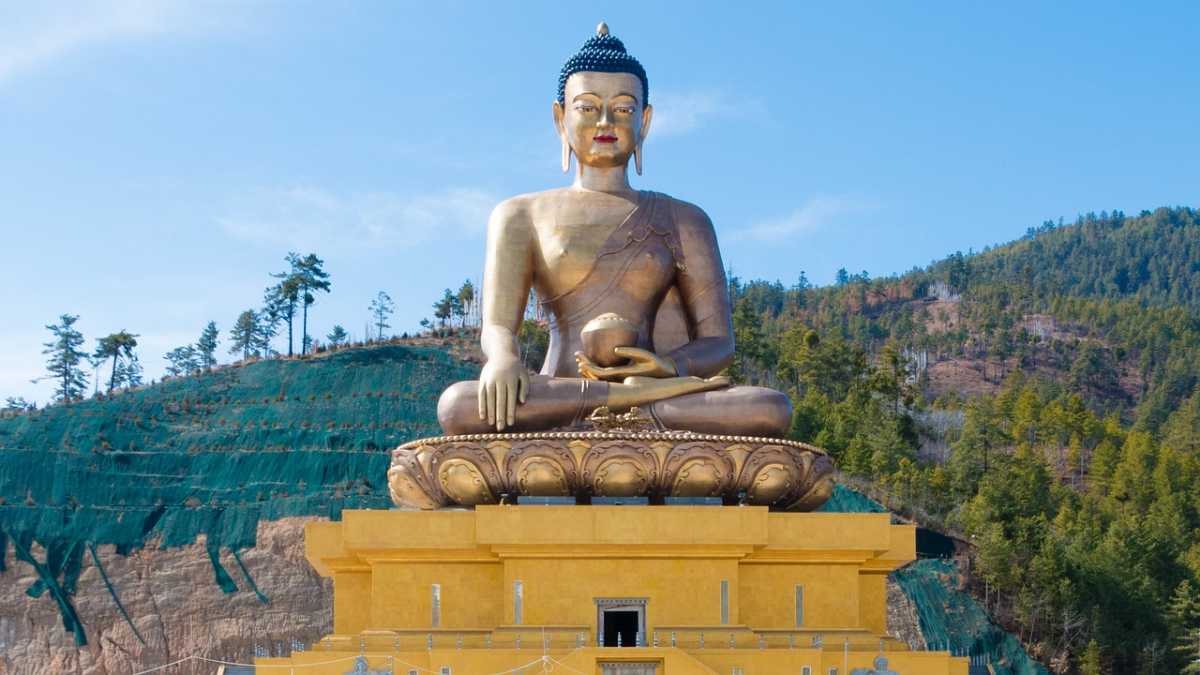 Buddha Dordenma, Buddhism in Bhutan