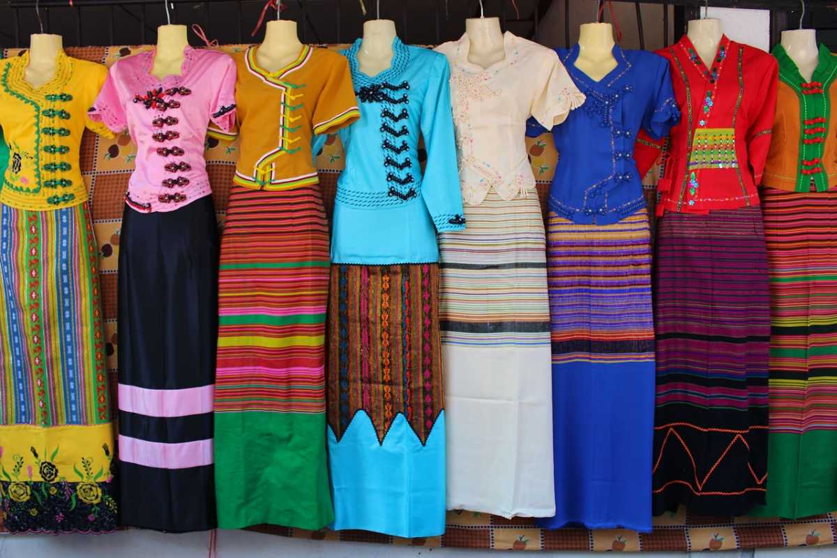 casual traditional dresses