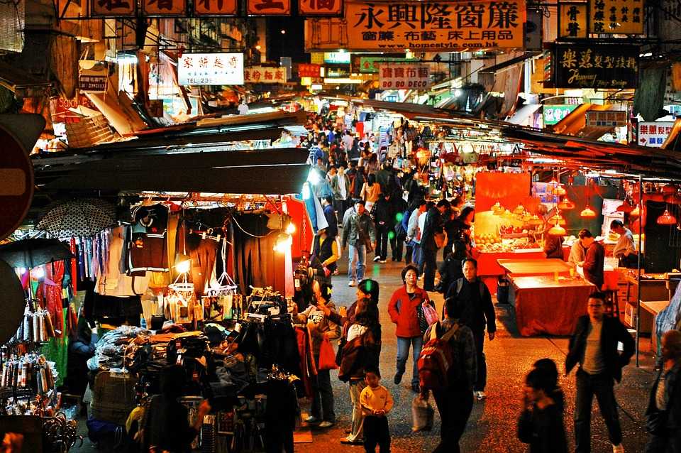 10 Best Places to Go Shopping in Hong Kong - What to Buy and Where