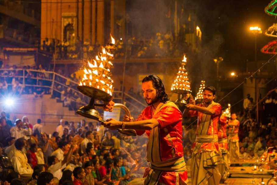 This Iconic Ghat in Kolkata is Where You Must Witness Ganga Aarti