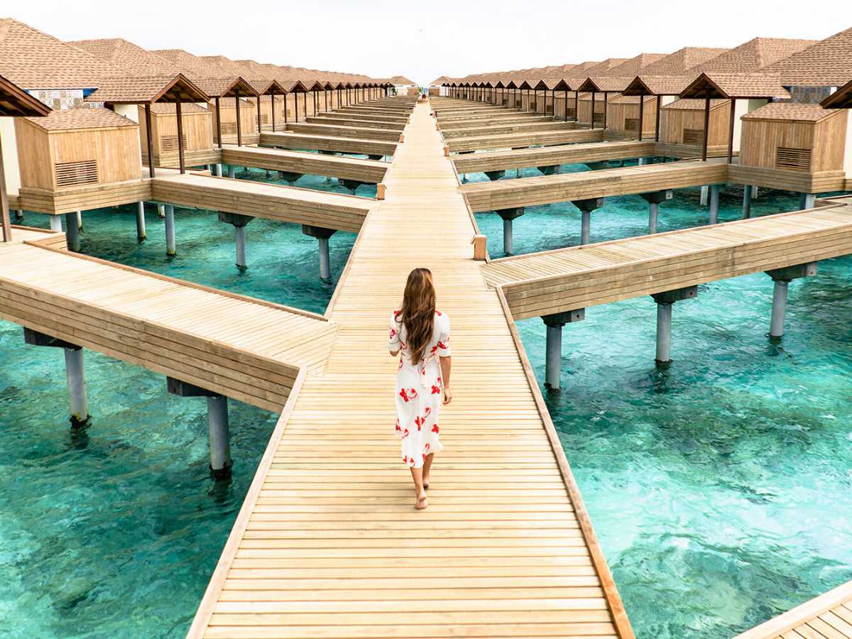 honeymoon tour packages maldives