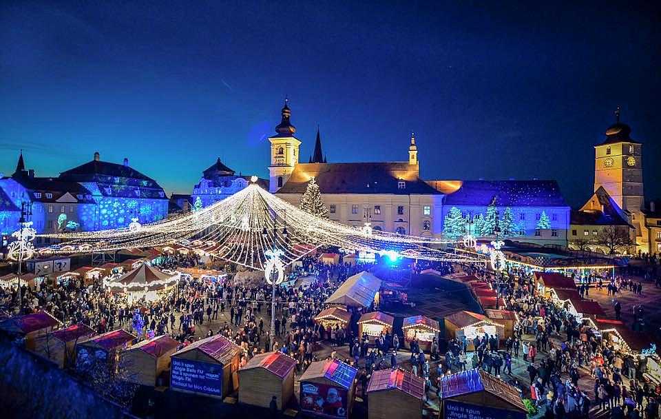 22 Best Christmas Markets In The World To Set In The Vibe
