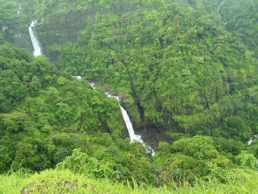 5 Stunning Waterfalls in Lonavala That Are a Sight to Behold