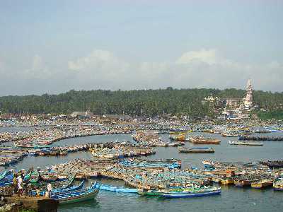 thirparappu falls boating