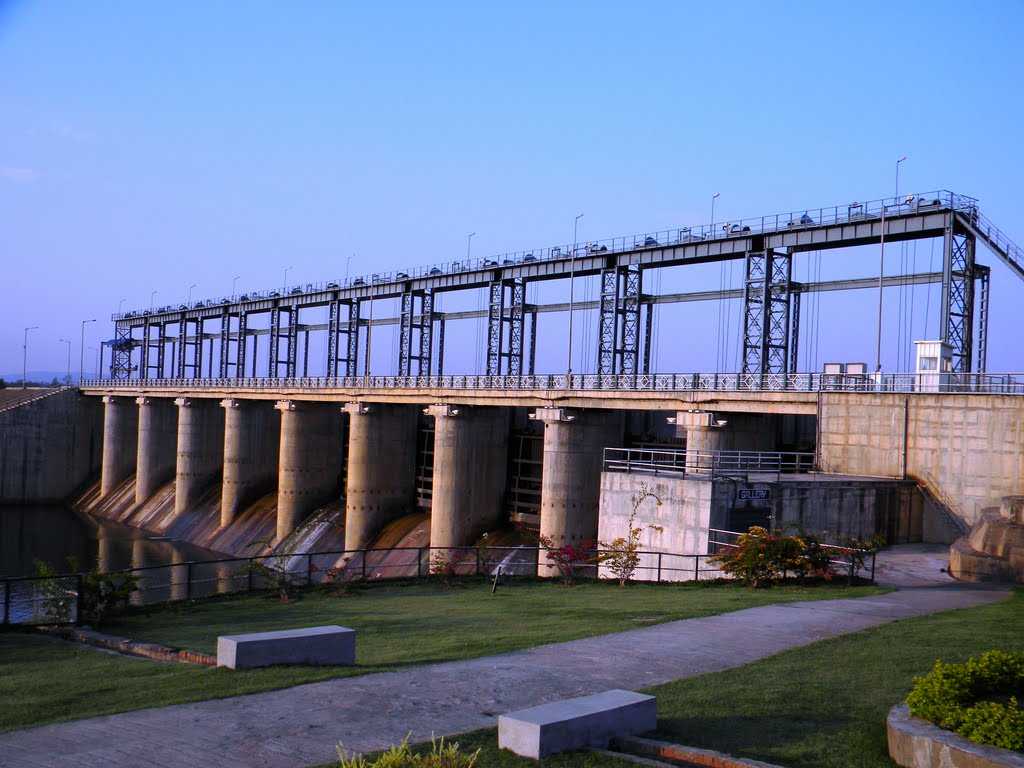 hirakud dam visit places